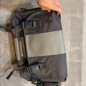 NWOT Timbuktu messanger bag.